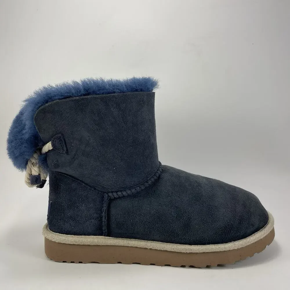 UGG Selene Winter Boots Womens Size 7 Navy Blue Suede Nautical Rope Tie Back